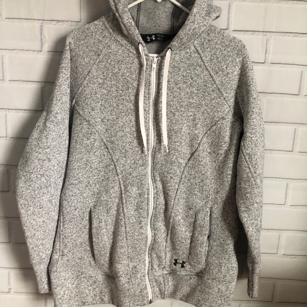 🎃Under Armour zip up hoodie🎃